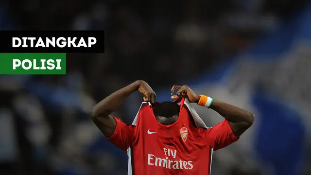 Emmanuel Eboue ditangkap polisi karena diduga mencoba melakukan pembakaran rumah di salah satu daerah di Inggris.