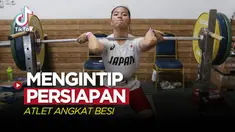Berita video live TikTok Bola di tempat latihan atlet angkat besi dalam persiapan SEA Games 2021.
