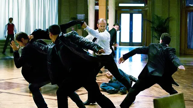 Adegan film Transporter 3 dibintangi Jason Statham tayang di Bioskop Trans TV (Foto: Lionsgate Films via imdb.com)