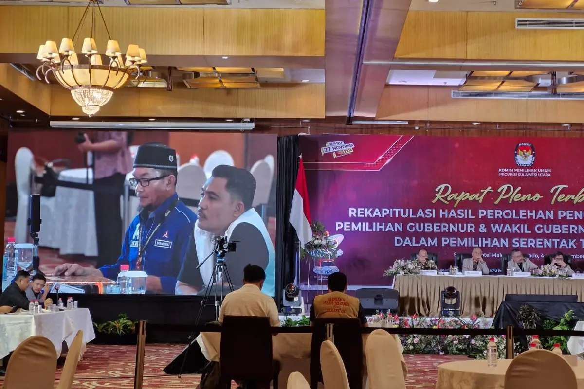 Suasana Rapat Pleno Rekapitulasi Suara Pilgub Sulut pada, Jumat (6/12/2024).