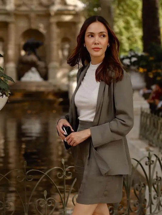 Cathy Sharon [Instagram/cathysharon]