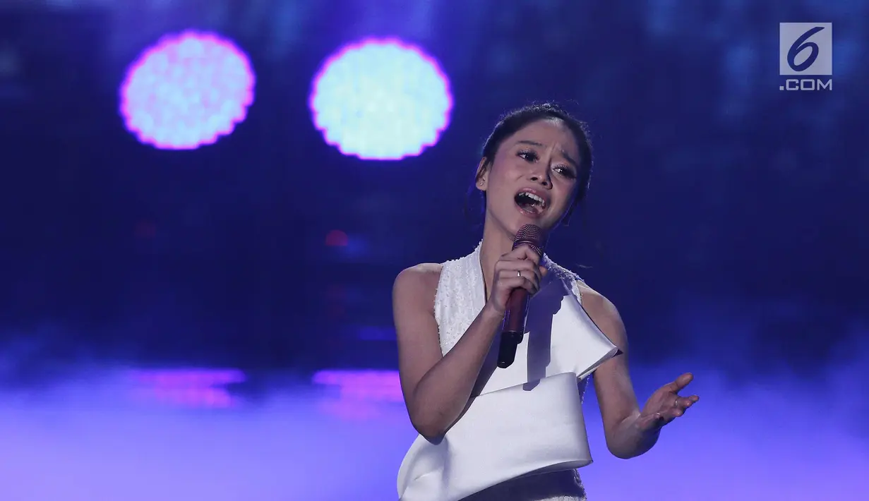Penyanyi dangdut Lesti Andryani pada perayaan HUT Indosiar ke-23 di Jakarta Convention Center (JCC), Kamis (11/1). HUT Indosiar Bertema “Konser Raya 23 Tahun Indosiar Luar Biasa”. (Liputan6.com/Herman Zakharia)