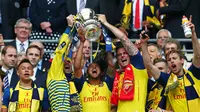 JUARA - Arsenal mampu mempertahankan gelar juara Piala FA usai membungkam Aston Villa. (Reuters / Carl Recine)