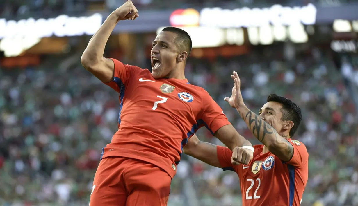 Ekspresi Alexis Sanchez setelah mencetak gol ke gawang Meksiko dalam perempat final Copa America Centenario 2016 di Stadion Levis, Santa Clara, AS, Minggu (19/6/2016). (AFP/Omar Torres)
