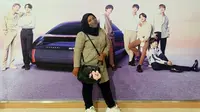 Pada pameran kali ini Hyundai memfasilitasi  pengunjungnya untuk berswafoto secara virtual dengan boyband kenamaan Korea Selatan, BTS.