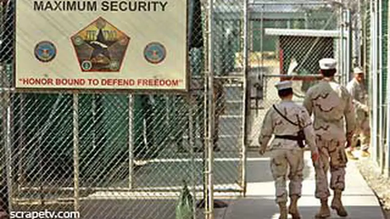 090810bguantanamo.jpg