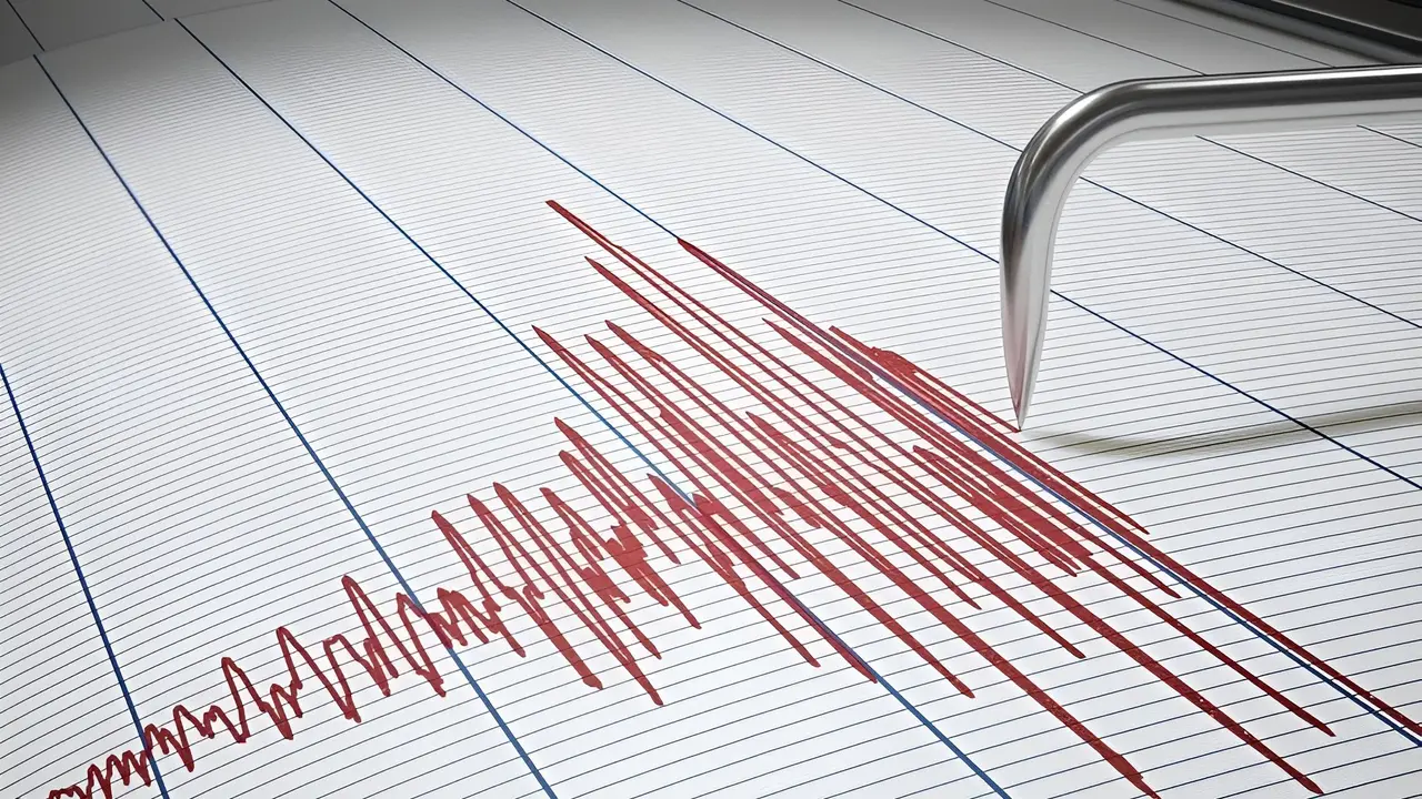 Japan Earthquake of Magnitude 7.5 on December 8, 2025: Tsunami Warning and 'Megaquake' Threat Increased?