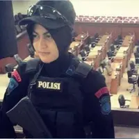 Inilah sederet foto-foto Bripda Nina Oktaviana yang membuat netizen langsung jatuh cinta.