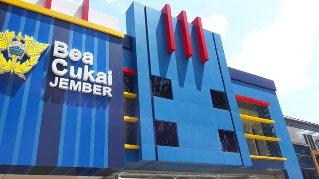 Kantor Pengawasan dan Pelayanan Bea dan Cukai (KPPBC) Tipe Madya Pabean (TMP) C Jember Jawa Timur. (Bawono/Liputan6.com)
