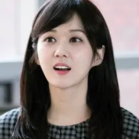 Jang Nara merupakan salah satu aktris Korea Selatan yang punya wajah awet muda. Di usianya yang menginjak 37 tahun, wanita cantik ini masih betah dengan status jomblo. (Foto: Soompi.com)