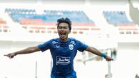 Selebrasi winger PSIS Semarang, Riyan Ardiansyah usai mencetak hat-trick ke gawang Persikabo 1973 dalam lanjutan BRI Liga 1 2022/2023, Jumat (9/9/2022) di Stadion Jatidiri, Semarang (Dok. PSIS Semarang)
