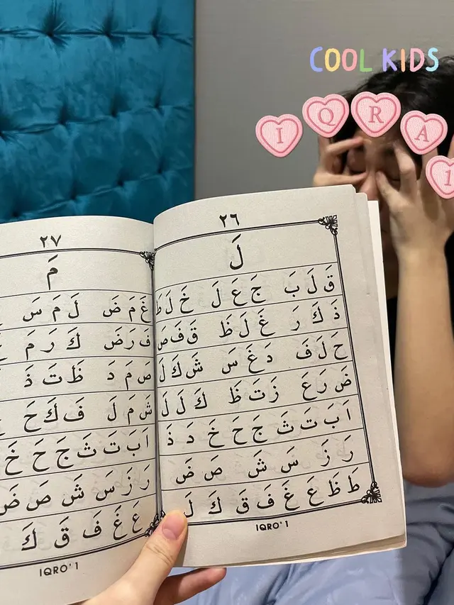 6 Potret Kedekatan Ayana Moon dan Sang Adik yang Ikut Jadi Mualaf, Adem Banget