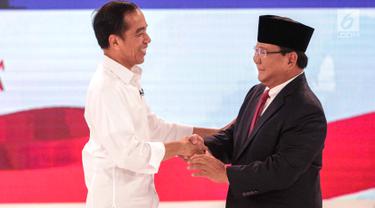 Keakraban Jokowi dan Prabowo Usai Debat Kedua Pilpres