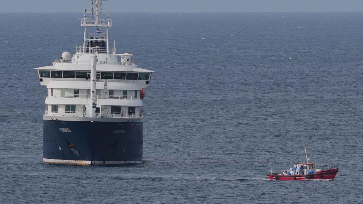 Berhasil Dievakuasi dari Kapal Pesiar MV Hondius, Pasien Bergejala Hantavirus Diterbangkan ke Belanda