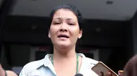 Melanie Subono berduka atas kepergian BJ Habibie. (Deki Prayoga/Bintang.com)