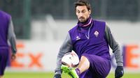 Foto pada tanggal 15 Februari 2017, Kapten Fiorentina Davide Astori saat mengikuti latihan di Moenchengladbach, Jerman. Bek dengan tinggi 188 cm ini merupakan jebolan akademi AC Milan. (Marius Becker / dpa via AP)