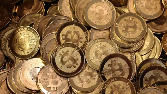 multi-bitcoin-3-140217c.jpg