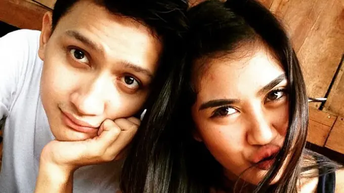 Syahnaz Sadiqah dan Juan Christian