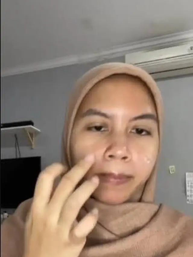 7 Potret Nesyana Ayu Nabila Istri Ben Kasyafani Tanpa Makeup yang Bikin Pangling