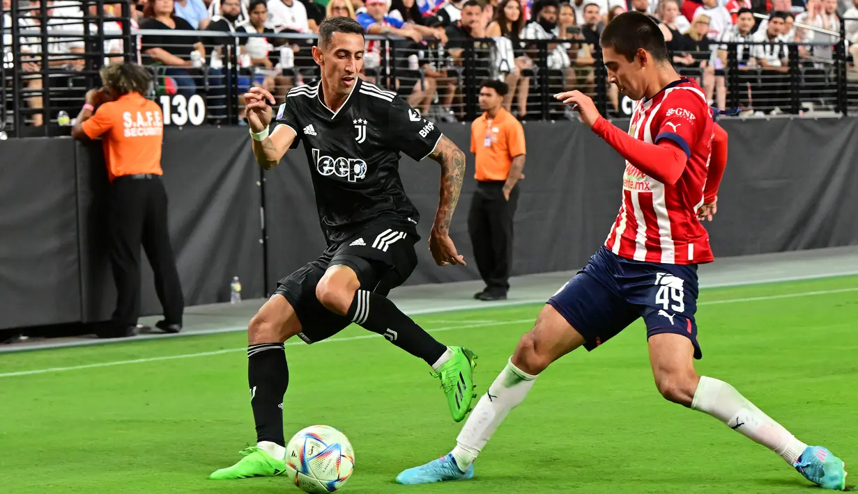 Angel Di Maria bahkan turut andil dalam proses lahirnya gol pertama Juventus di menit ke-10. (AFP/Frederic J. Brown)