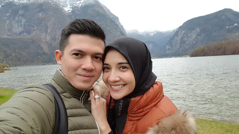 [Bintang] Zaskia Sungkar dan Irwansyah