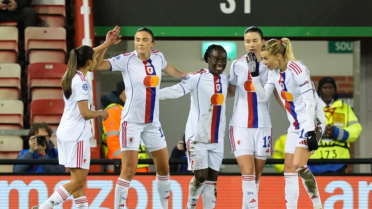 Man Utd Hancur Lebur, Lyon Pamer Kelas di Liga Champions Wanita UEFA