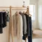 5 Cara Menyimpan Baju yang Sudah Dipakai tetapi Belum Mau Dicuci, Tetap Segar dan Awet