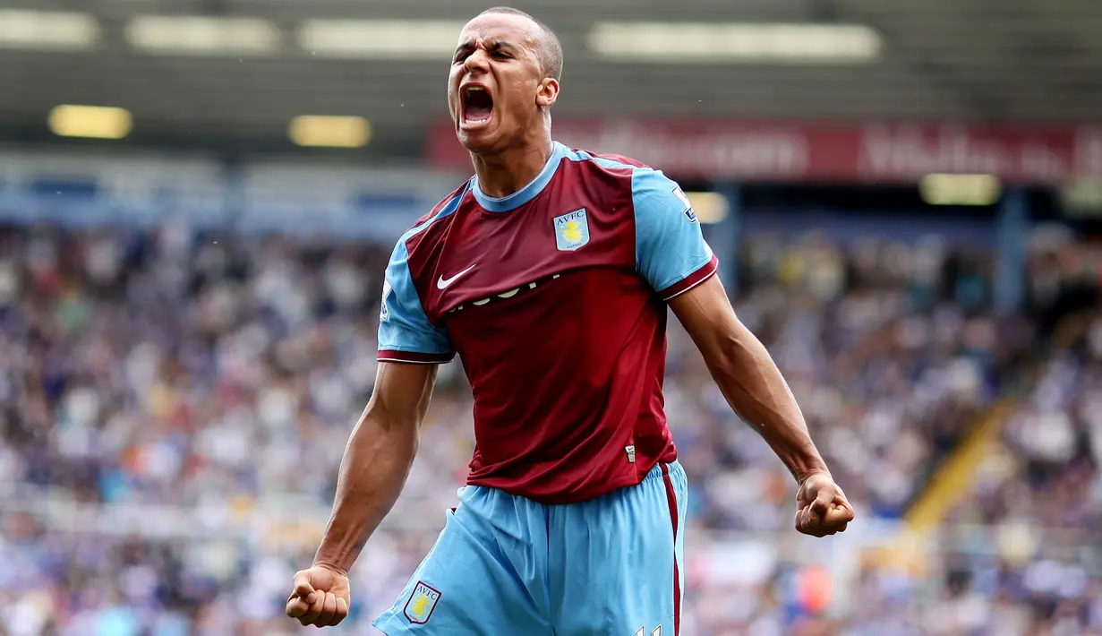 2. Gabriel Agbonlahor (Aston Villa) - Agbonlahor pernah mencetak hattrick dalam waktu 7 menit 10 detik. Gol pada menit 69, 74 dan 76 itu berhasil membawa Villa menang dengan skor 4-2 atas City pada musim 2008/09. (AP/Simon Dawson)