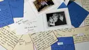 Selama hidupnya, Putri Diana kerap berkorespondensi dengan mengirimkan surat tulisan tangannya ke ebebrapa sahabat dan kenalannya. Kumpulan surat tersebut kini dijual sekitar Rp1,3 M. (Instagram/davidalayauctions).