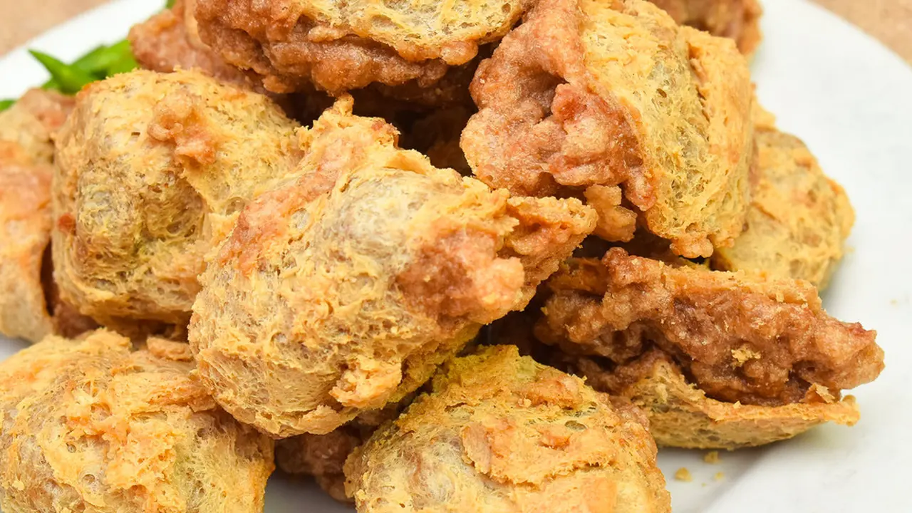 Ilustrasi tahu goreng