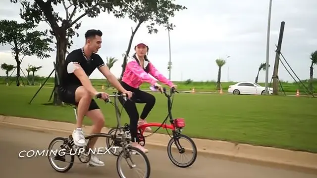6 Potret Natasha Wilona dan Verrell Bramasta Sepedaan Bareng, Dikabarkan Balikan