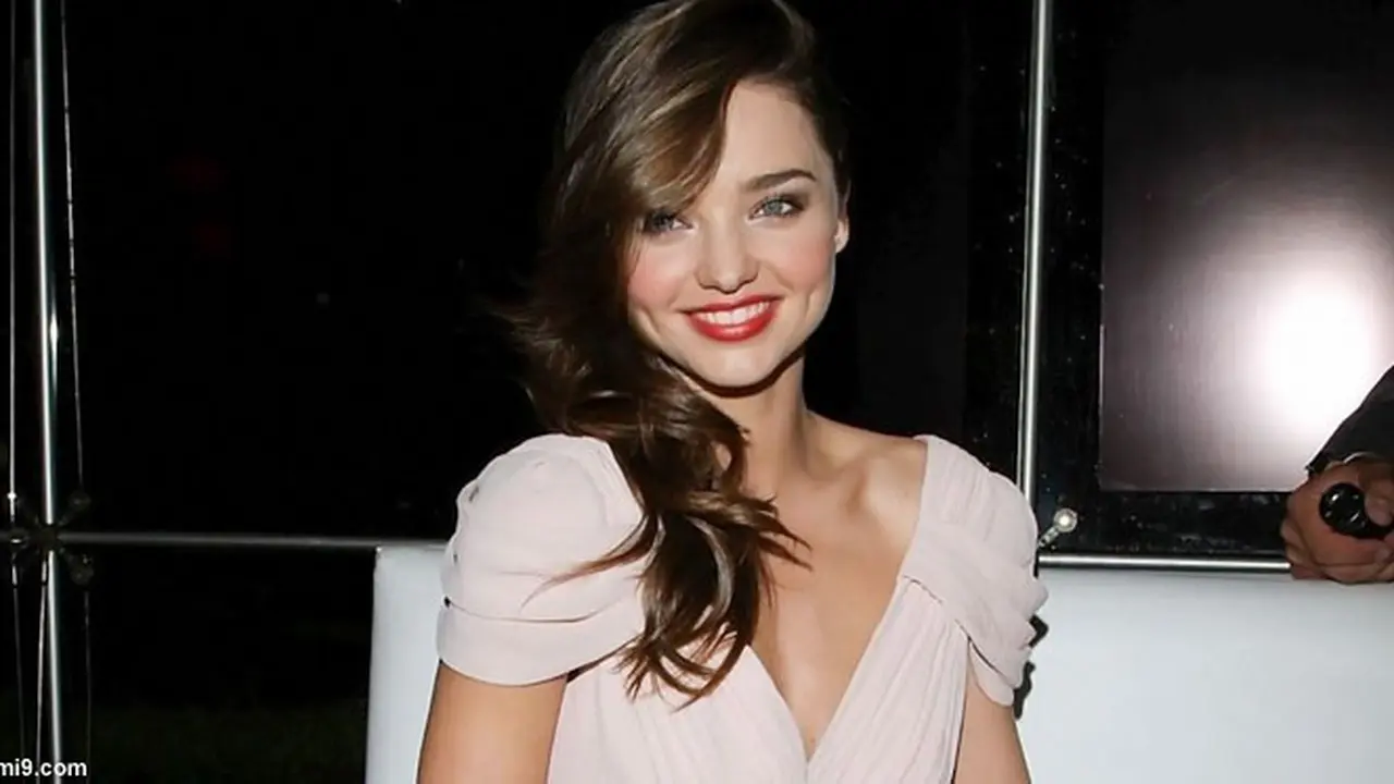 miranda-kerr-130411c.jpg