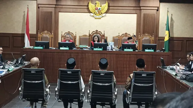 Sidang korupsi kuota haji.