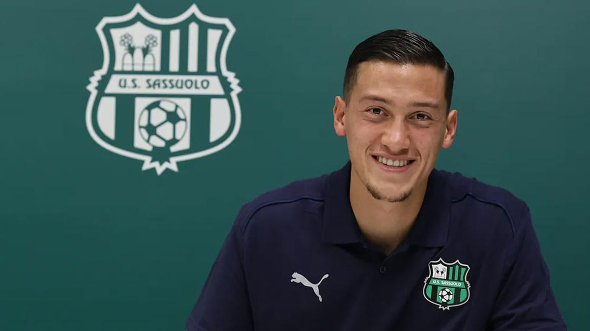 Resmi Berbaju Sassuolo, Il Capitano Timnas Indonesia Jay Idzes Tak Sabar Lakoni Debut