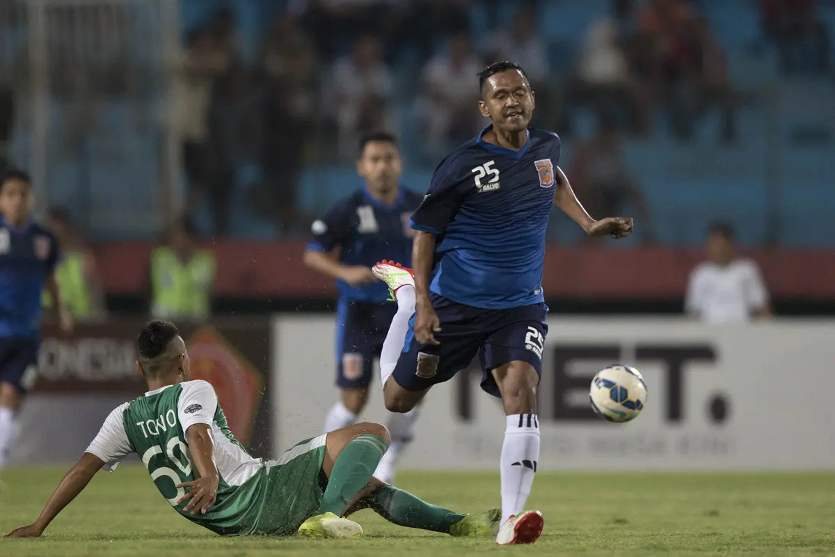 Pusamania Borneo FC vs PS TNI