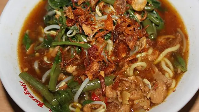 Mie Kangkung yang enak / copyright qraved.com