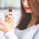Memilih warna lipstik seringkali menjadi bagian penting dalam menyelesaikan makeup (Sumber: Pexels.com)