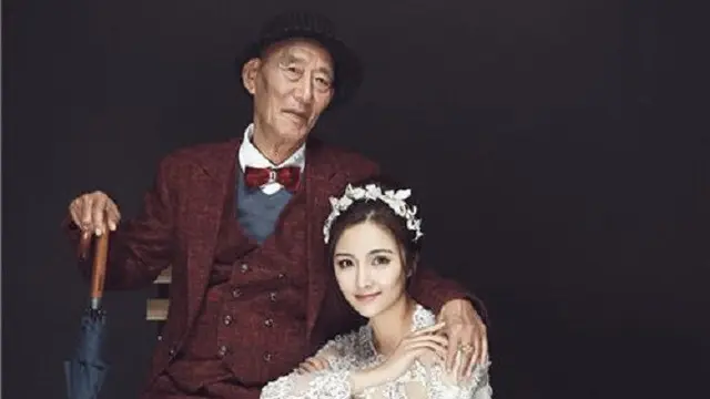 Ini Alasan Gadis Asal Tiongkok Lakukan Foto Pernikahan dengan Sang Kakek