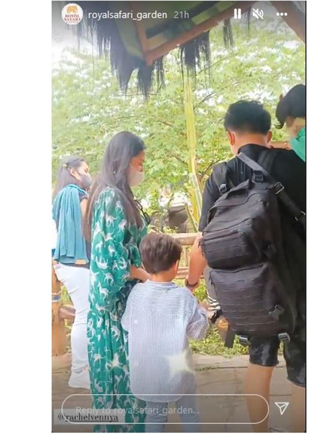 Ajak Xabiru dan Chava, Ini 6 Momen Seru Rachel Vennya dan Okin di Taman Safari