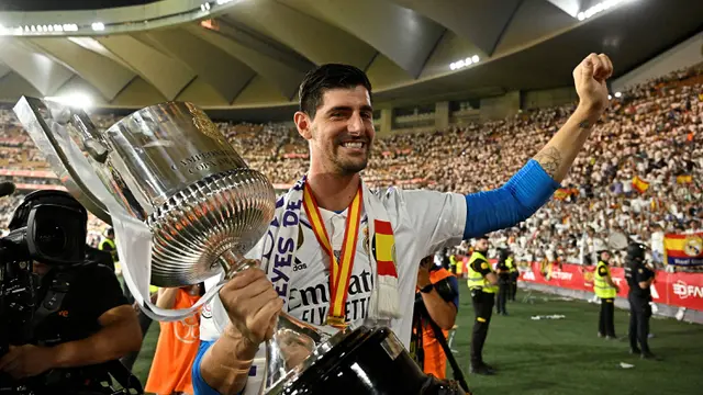Foto: Daftar 5 Kiper dengan Gaji Tertinggi di Dunia, Termasuk Thibaut Courtois yang Gagal Comeback setelah Kembali Alami Cedera Serius