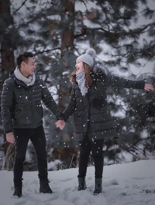 Chelsea Islan dan Rob Clinton Kardinal (Instagram/robclintonkardinal)