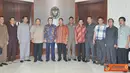 Citizen6, Jakarta: Disamping itu Walikota Sibolga juga mengajukan proposal permintaan penambahan bantuan kapal 30 Gt dan rumah ikan bagi nelayan Sibolga. (Pengirim: Efrimal Bahri)