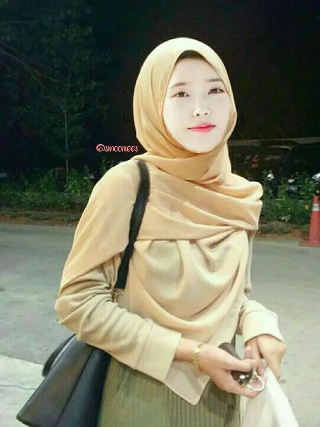 6 Editan Foto IU Pakai Hijab, Netizen: Cocok Dikenalin ke Ortu