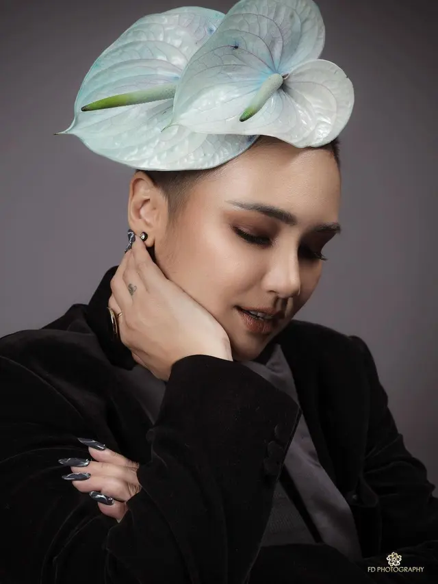 Potret Feby Febiola Dengan Busana Serba Hitam, Tampil Penuh Percaya Diri. (Sumber: Instagram/fdphotography90)