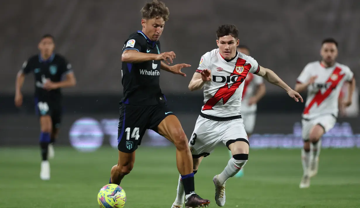 Rayo Vallecano hanya sekali membalas gol Atletico Madrid melalui Fran Garcia (85'). (Photo by Pierre-Philippe MARCOU / AFP)