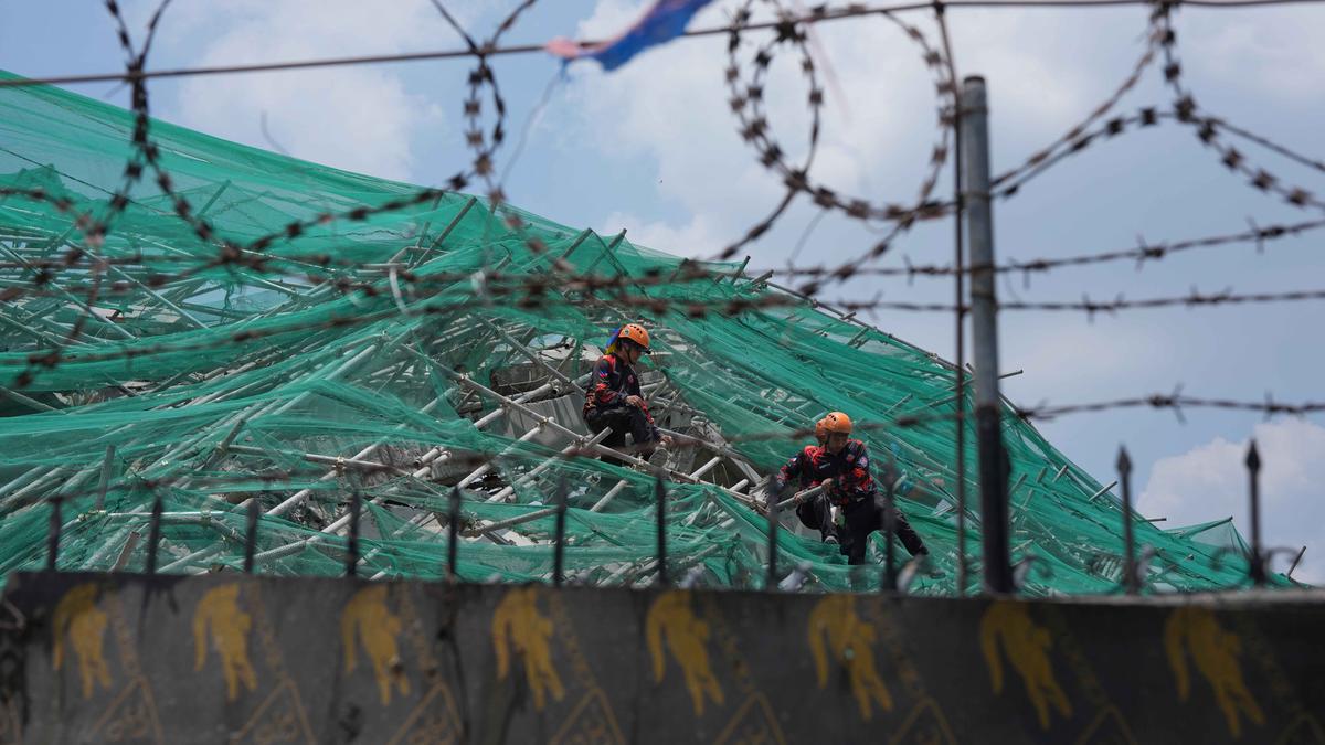 Gedung 9 Lantai di Filipina Runtuh, Puluhan Orang Terjebak