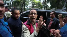 Mantan Menteri Pendidikan, Kebudayaan, Riset, dan Teknologi (Mendikbudristek), Nadiem Anwar Makarim saat meninggalkan gedung Pengadilan Tindak Pidana Korupsi (Tipikor) usai menghadiri sidang lanjutan terkait kasus dugaan korupsi pengadaan laptop berbasis Chromebook, Jakarta, Kamis (8/1/2026). Sidang lanjutan kasus dugaan korupsi pengadaan laptop berbasis Chromebook dengan terdakwa mantan Menteri Pendidikan, Kebudayaan, Riset, dan Teknologi (Mendikbudristek) Nadiem Makarim kembali digelar. (Kapanlagi.com/Budy Santoso)