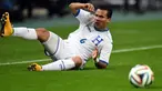 Korban penembakan Arnold Peralta saat memperkuat Honduras dalam pertandingan persahabatan melawan jepang, 14 November 2014.  Peralta dilaporkan ditembak mati oleh orang tidak dikenal di Honduras. (AFP PHOTO/TOSHIFUMI KITAMURA)