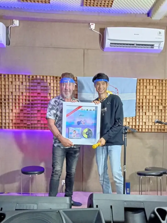 Devano Danendra