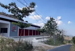 Viral, Koperasi Merah Putih Berdiri di Puncak Tertinggi Tuban dan Jauh dari Keramaian